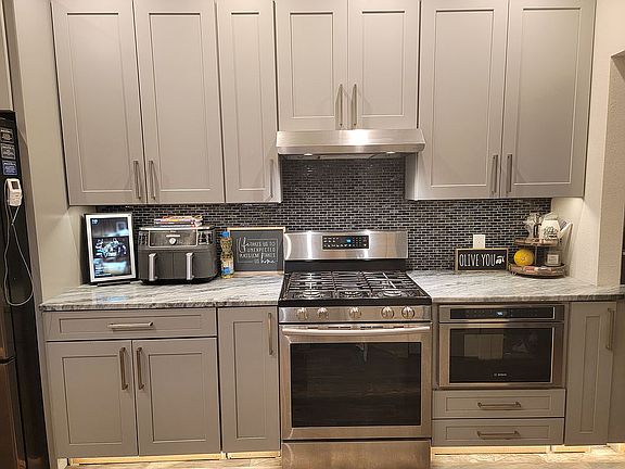 2nd image of 202 Cameron Ave
