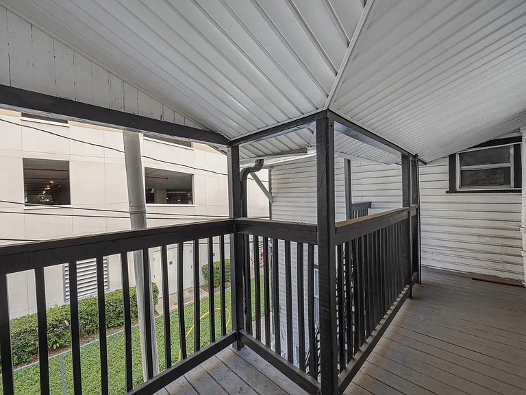 433 Delmar Ter S #10 — Photo 9