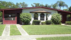 1st image of 141 SE Castana Ct