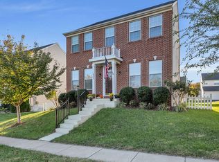 8928 Yellowleg Ct, Gainesville, VA 20155