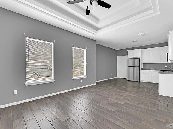 3rd image of 3906 Paola St #2