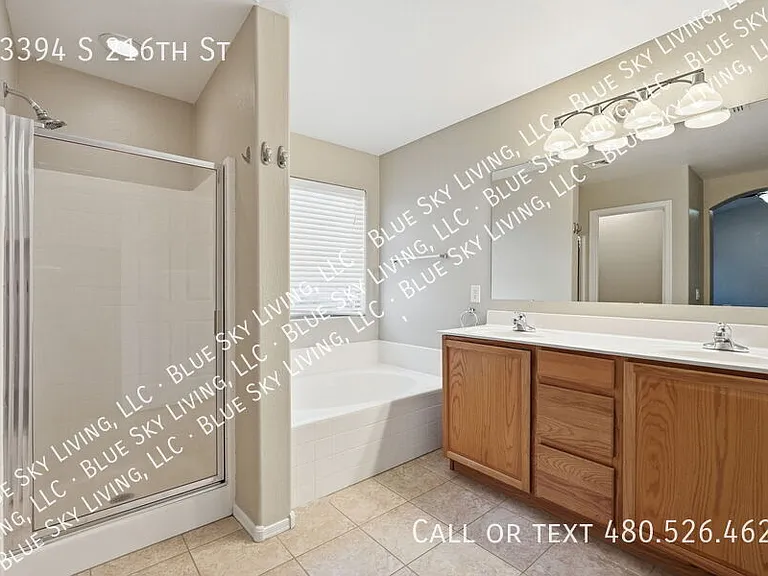 23394 S 216th St — Photo 35