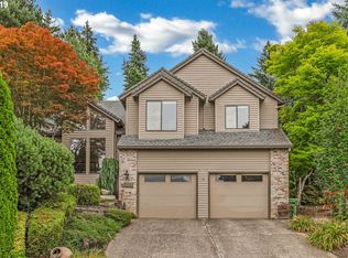 4889 Hampton Ct, Lake Oswego, OR 97035