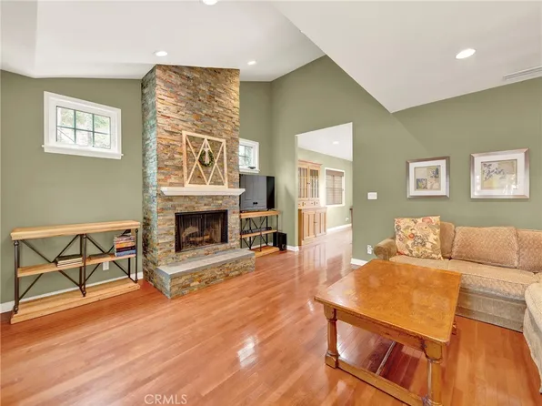 5450 Buffalo Ave, Van Nuys, CA 91401