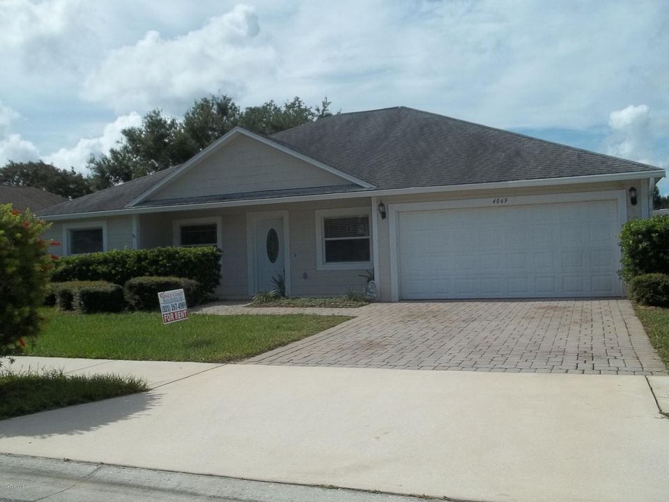 1st image of 4069 Rolling Hill Dr #0