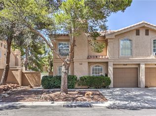 2838 Dawn Crossing Dr, Henderson, NV 89074