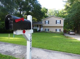 3615 Sharon Dr, Powder Springs, GA 30127