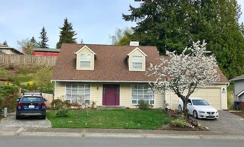 1st image of 612 151st Pl NE