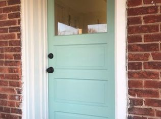 5 S Walnut St APT 4, Lititz, PA 17543