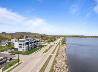907 N Lakeshore Dr #303, Lake City, MN 55041