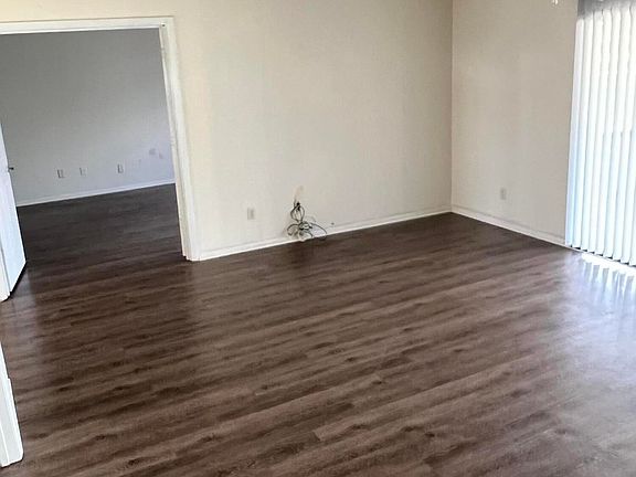 5th image of 1801 SE Elkhart Terrace
