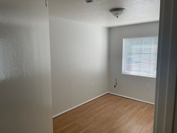 2nd image of 1260 Glacier Dr #2
