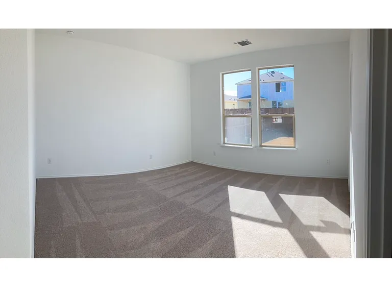 605 Goat Willow Ln — Photo 8