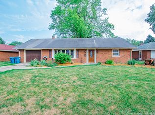 392 Michigan Ave, Aurora, IL 60506