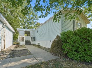 1026 Collins Dr, Waukee, IA 50263