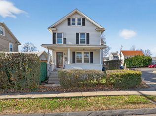 12 N Main St, Windsor Locks, CT 06096