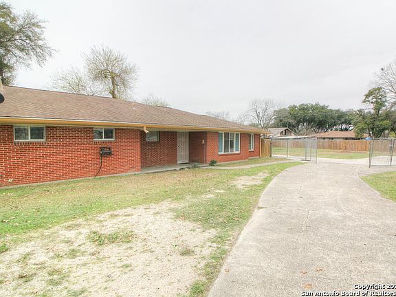 4th image of 6888 Montgomery Dr #1