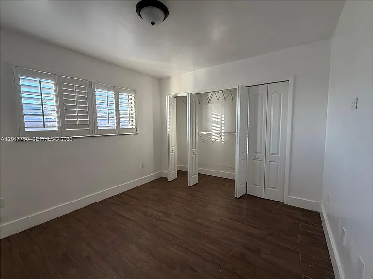 421 Swallow Dr #12 — Photo 9