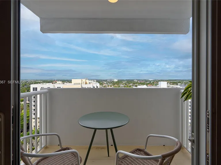 1370 S Ocean Blvd #1505 — Photo 11
