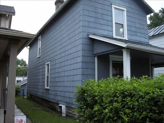 2nd image of 428 N 4th St