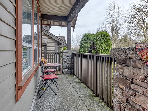 3rd image of 22834 Foreman Dr