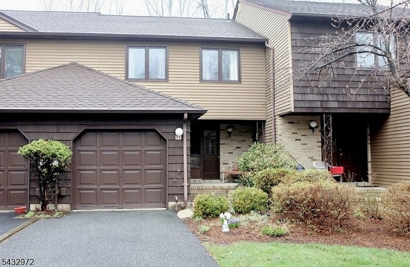 1st image of 61 Patriots Rd