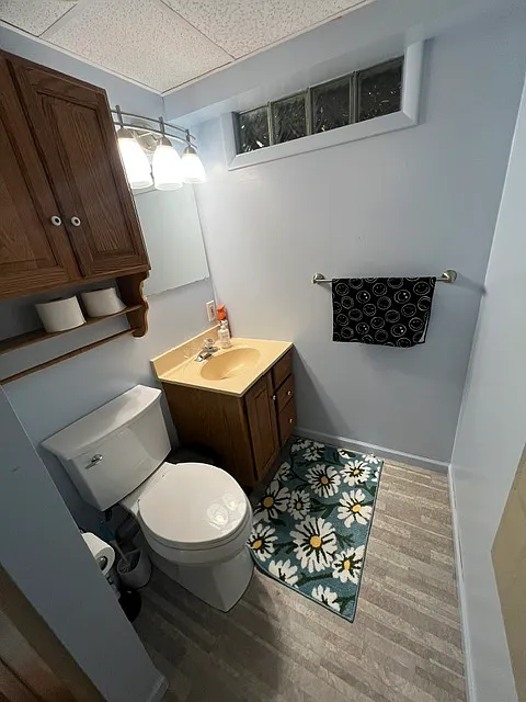 1 bed, 1000 sqft, $1,300 — Photo 3