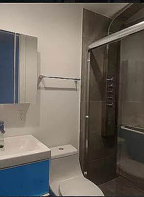 2nd image of 221 Wadsworth Ave #3C