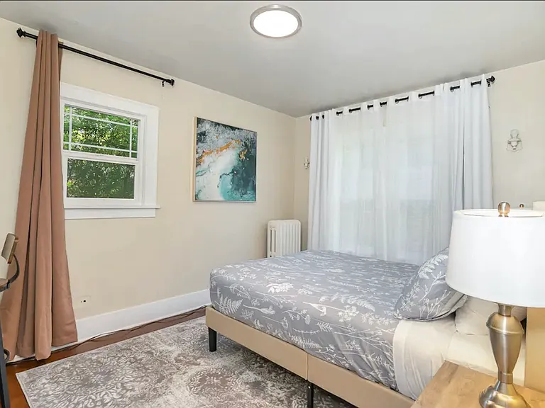 5002 Green Lake Way N #A — Photo 11