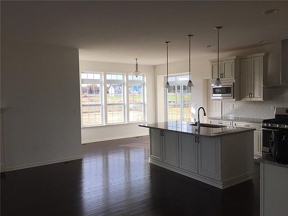 3rd image of 1026 Owen Pl