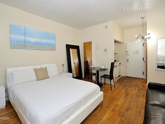 2nd image of 201 E 89th St APT 2B