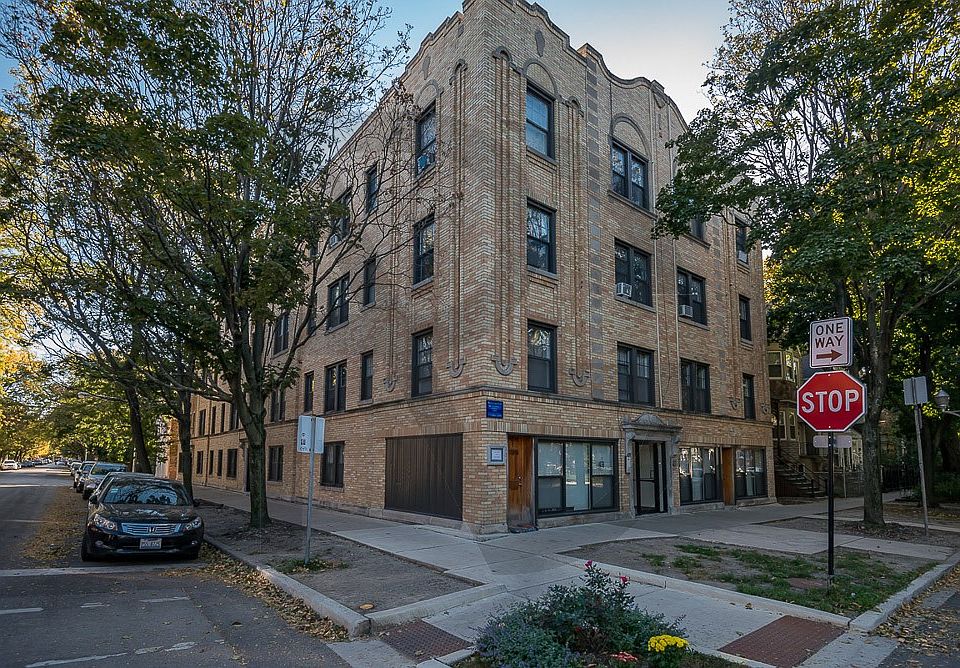 1st image of 1101 W Wellington Ave #1-2948