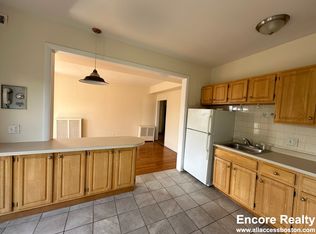 1133 Commonwealth Ave #9, Allston, MA 02134