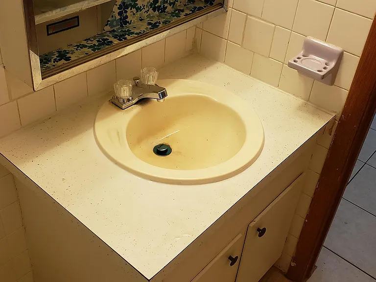 17 Vanderbilt Dr — Photo 4