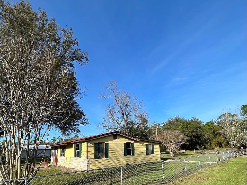 2216 Ray Ave, Grand Ridge, FL 32442 Zillow