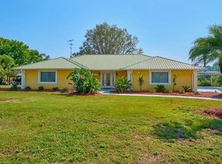6589 Banyan Dr, Indian Lake Estates, FL 33855