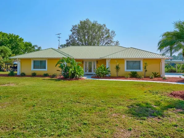 6589 Banyan Dr, Indian Lake Estates, FL 33855