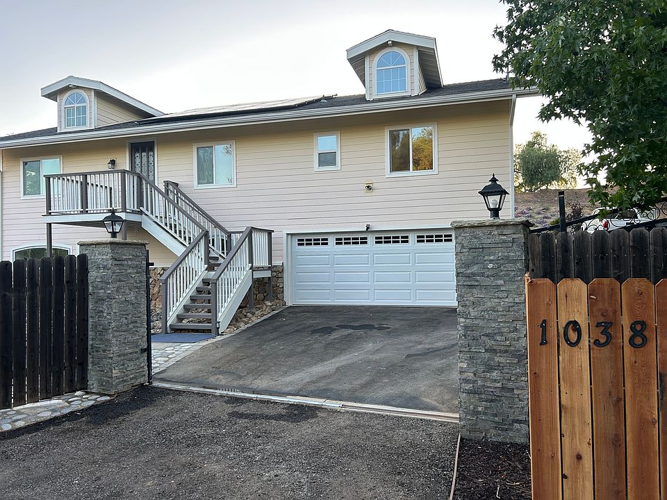 1st image of 1038 Collado Ln