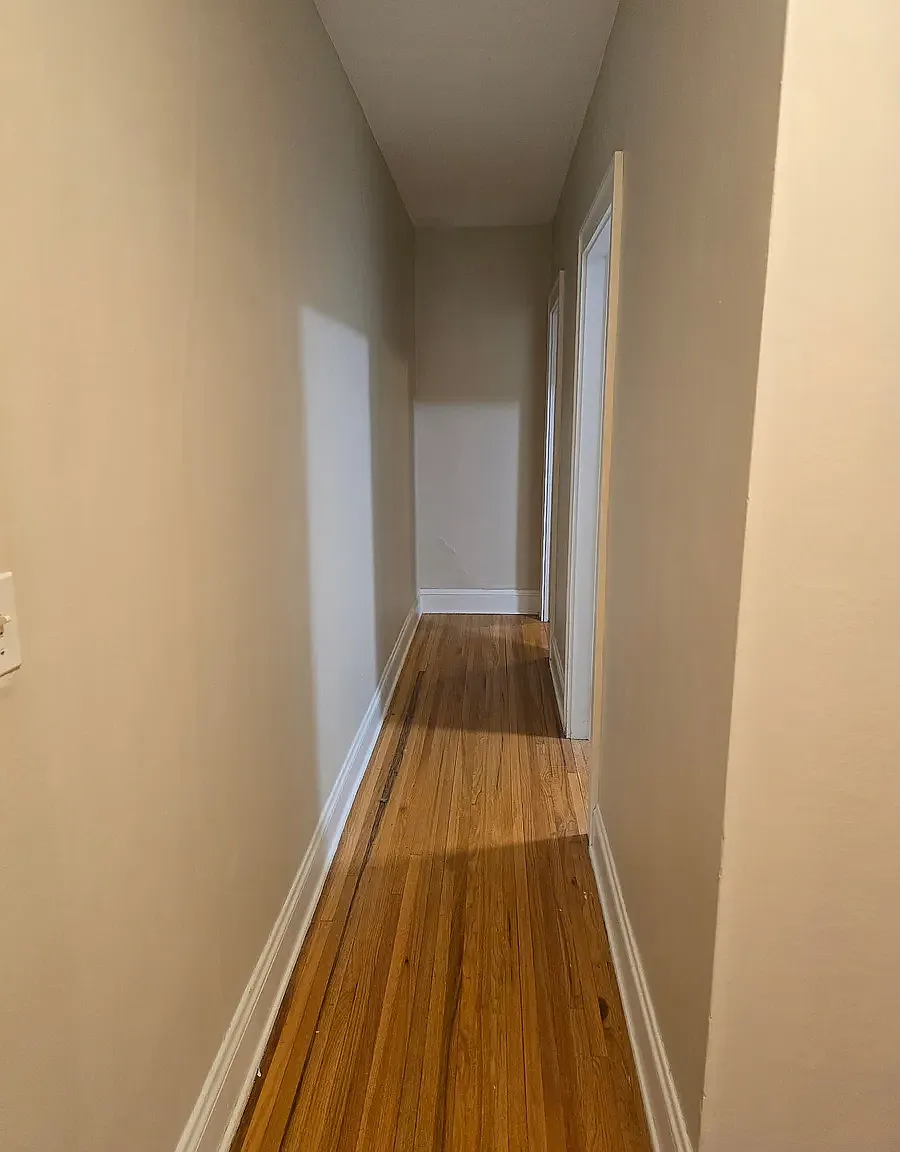 1 bed, 700 sqft, $1,300 — Photo 4