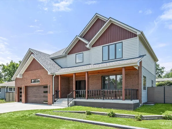 6090 Belmont Rd, Downers Grove, IL 60516