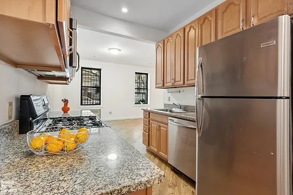 Rented by Brown Harris Stevens | media 8