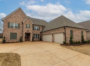 10155 Conner Field Ln, Lakeland, TN 38002