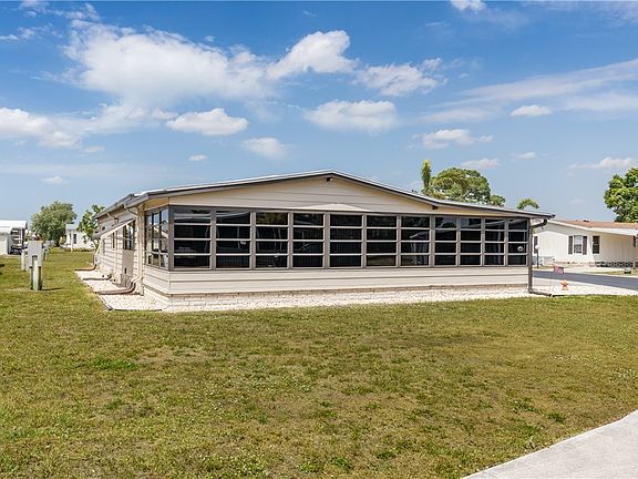 4th image of 66 Sunset Cir