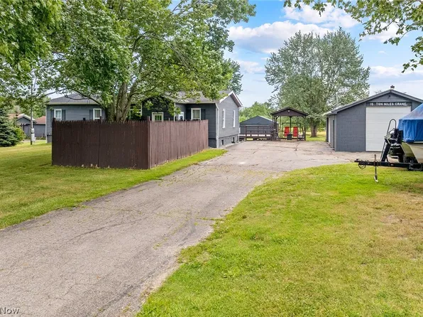 6420 Stoddard Hayes Rd, Farmdale, OH 44417