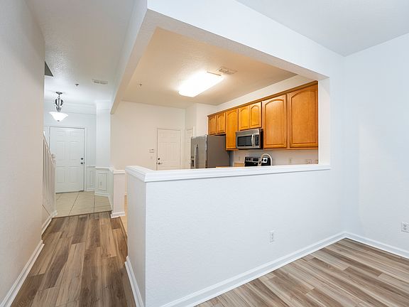5th image of 2897 Polvadero Ln Unit 106