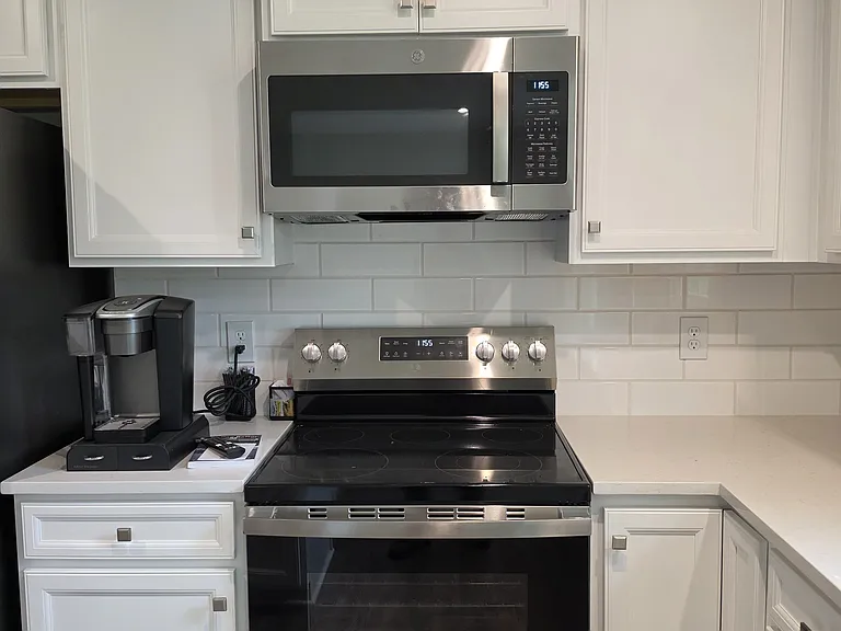 4002 Chessgrove Way — Photo 4