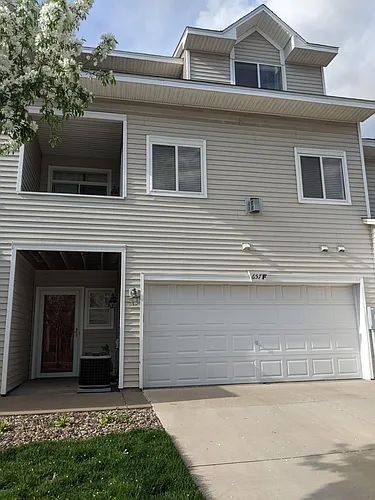 657 Kingfisher Ln Photo 1