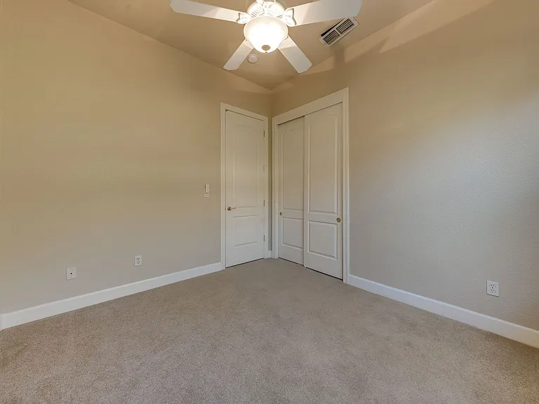 5035 Tesoro Way — Photo 41