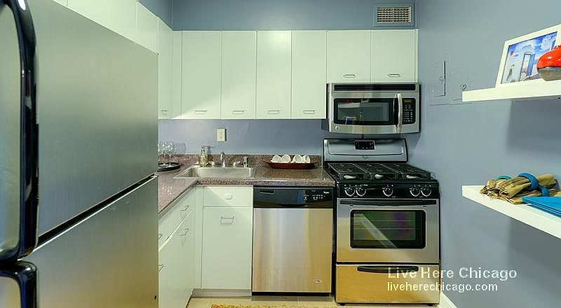 1st image of 1300 N Lake Shore Dr APT 13A