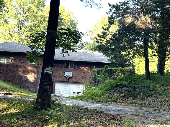 2nd image of 8550 Lakeshore Dr